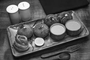 Dahi Ke Kebab