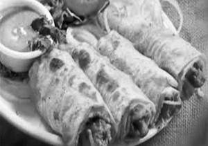Soya Chaap Tikka Achari Roll