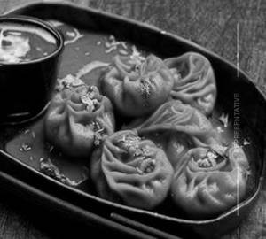 Momos Veg