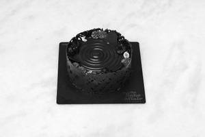 Dark Chocolate Hazelnut Cake (300gms)