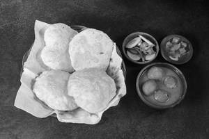 Luchi With Chanar Dalna Combo