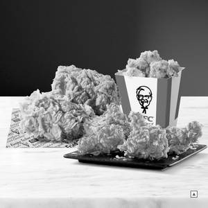 Crave Box - 2 Hc + 4 Boneless Wings + Med Popcorn