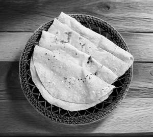 Plain tawa roti