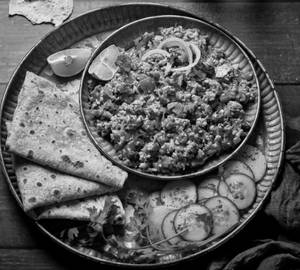 4 chapathi with egg burji