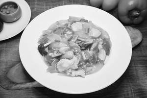 Chicken Cantonese Gravy Noodles