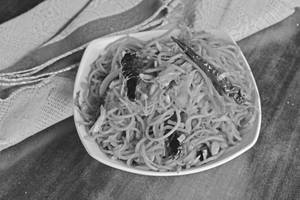 Chicken schezwan chow