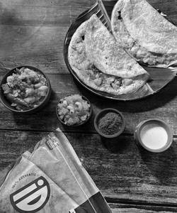 Rava Onion Paneer Dosa