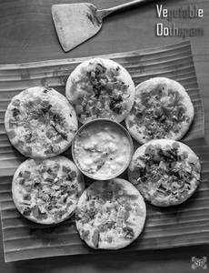Mix Vegetable Uttapam