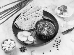 Paneer Chilli With Bread