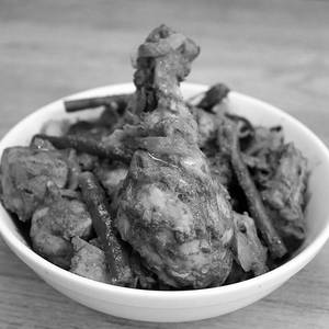 Green Chilli Chicken
