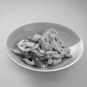 Stir Fry Lotus Root With Black Pepper