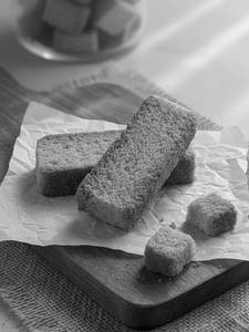 Cake Rusk [2 Pieces]
