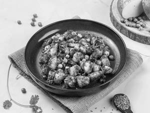 Alu Matar Dry