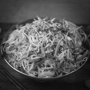 Hakka noodles