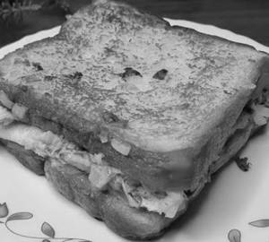 Protein Chicken Omelette [Jumbo Bread]