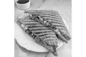 Onion Paneer Tikka Sandwich