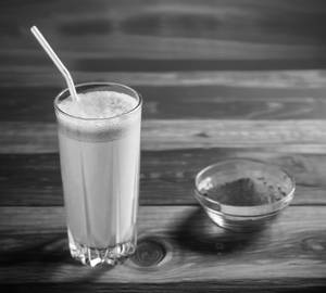 Cold Horlicks With Ice Cream