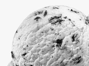 Mint Milk Chocolate Chips Ice Cream