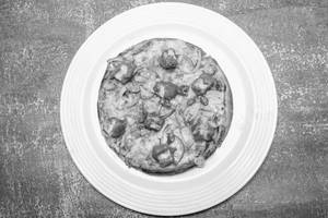 Teekha Paneer Pizza