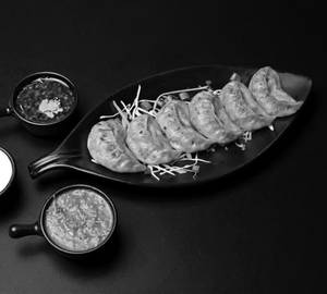 Veg Fried Momos [5 Pieces]