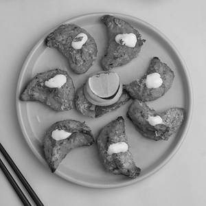 Chicken Afghani Momos (8 Pcs)