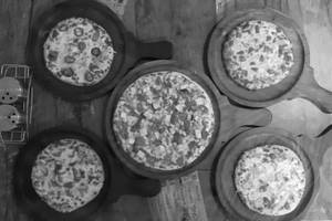 4 Pizza Double Topping Pizza