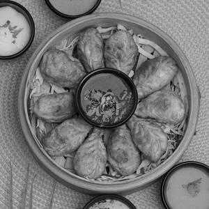 Paneer Fried Momos (10 Pcs)