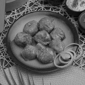 Spicy Tandoori Momos Gravy (8 Pcs)