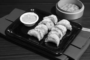 Fried Momo [8 Pieces]