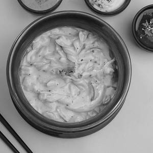 White Sauce Pasta