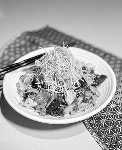 Shimeji And Beetroot Salad
