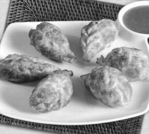 Paneer Momos (Fry)