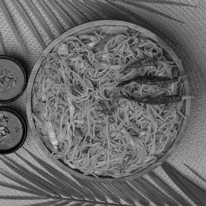 Veg schezwan noodles