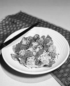 Prawn Goma Salad