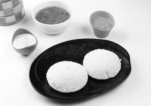 Sambhar Idli (2 Pcs)