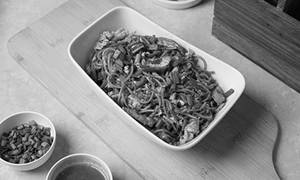 Schezwan Chicken Noodles