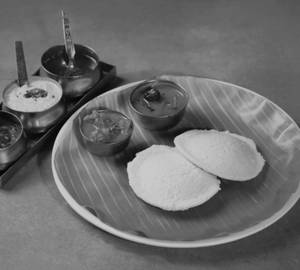 Idli (1 plate, 2 pieces)