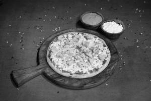 Cheesy Chicken Pizza( 8 Inches)