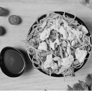 Egg Hakka Noodles