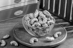 Black Pepper Kaju