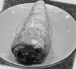Cream roll