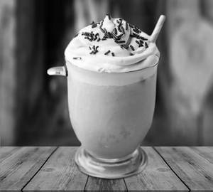 Vanilla cold coffee