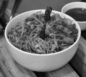 Schezwan Chicken Noodles