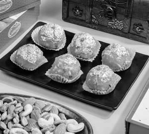 Dryfruit Motichoor Ladoo