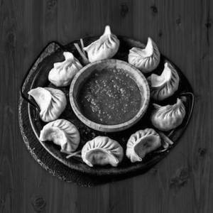 Chicken momos