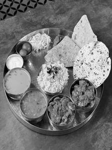 Vegetable Thali