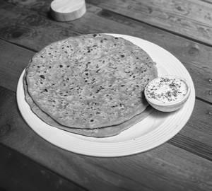 Aloo Pyaaz Paratha (2 Pc) & Sweet Lassi