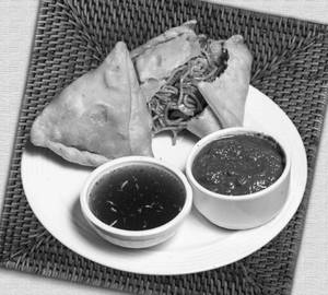 Chowmein Samosa (2 Pcs)