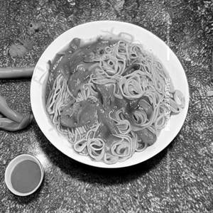 Gravy noodles mixed