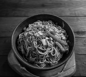 Chilli Garlic Noodles